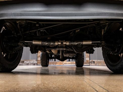 Used 2022 Ford F250 Platinum w/ FX4 Off-Road Package image 15