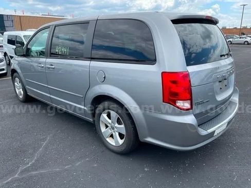 Used 2013 Dodge Grand Caravan SE FWD image 5
