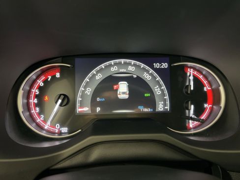 Used 2024 Toyota RAV4 XLE image 17