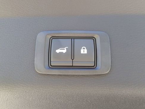 New 2026 Mitsubishi Outlander SE FWD image 14