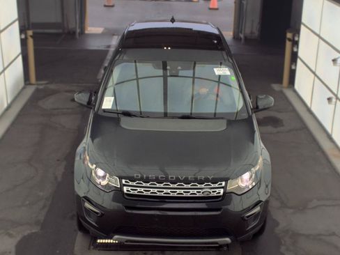 Used 2017 Land Rover Discovery Sport HSE AWD/4WD image 2