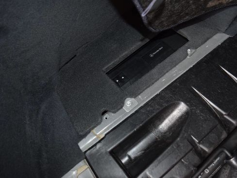 Used 2001 Mercedes-Benz S 500 image 64