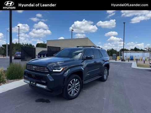 Used 2025 Toyota 4Runner Limited AWD/4WD image 1