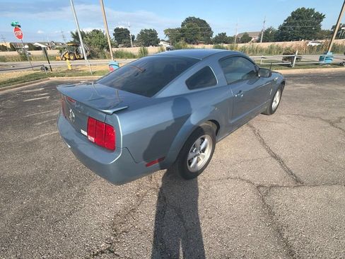 Used 2007 Ford Mustang Premium RWD image 9