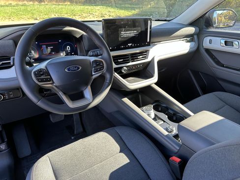 New 2026 Ford Explorer Active image 27