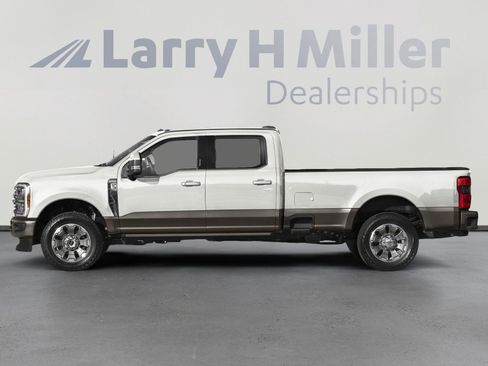 Used 2025 Ford F350 King Ranch w/ Chrome Package image 5