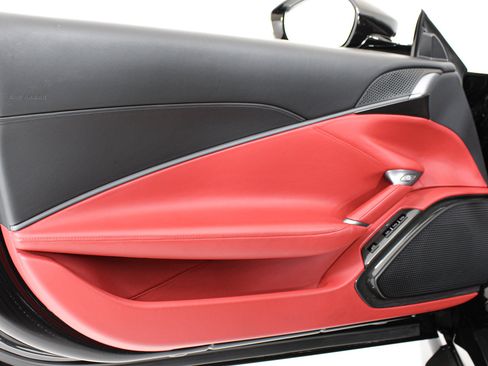 Certified 2024 Ferrari Roma Spider RWD image 40