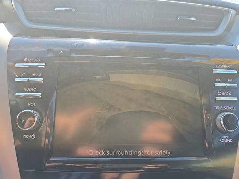 Used 2021 Nissan Murano SV FWD image 31