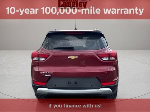 Used 2025 Chevrolet TrailBlazer LT w/ Driver Confidence Package AWD/4WD image 18