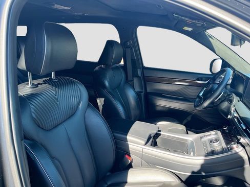 Used 2023 Hyundai Palisade Calligraphy image 31