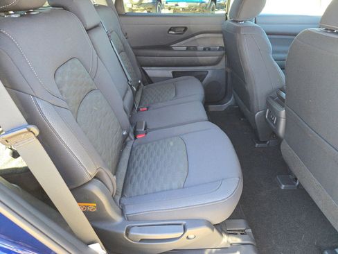 New 2026 Nissan Pathfinder SV AWD/4WD image 19
