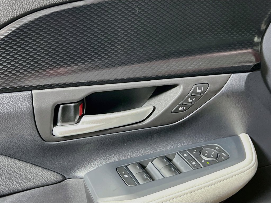 New 2026 Toyota Grand Highlander AWD Hybrid image 14