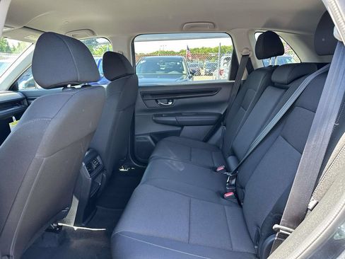 Certified 2025 Honda CR-V LX image 9