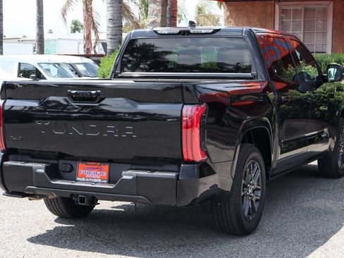 Used 2022 Toyota Tundra Platinum w/ Advanced Package AWD/4WD image 9