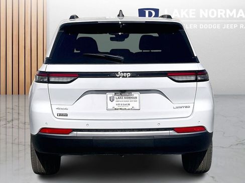 New 2026 Jeep Grand Cherokee Limited w/ Luxury Tech Group II AWD/4WD image 8
