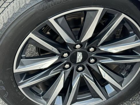 Certified 2023 Cadillac Escalade Sport Platinum AWD/4WD image 11