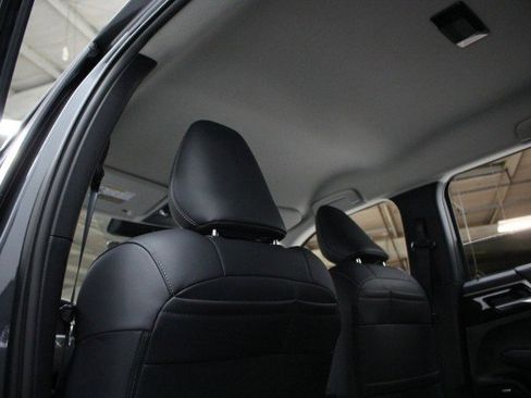 New 2026 Mitsubishi Outlander SE image 23