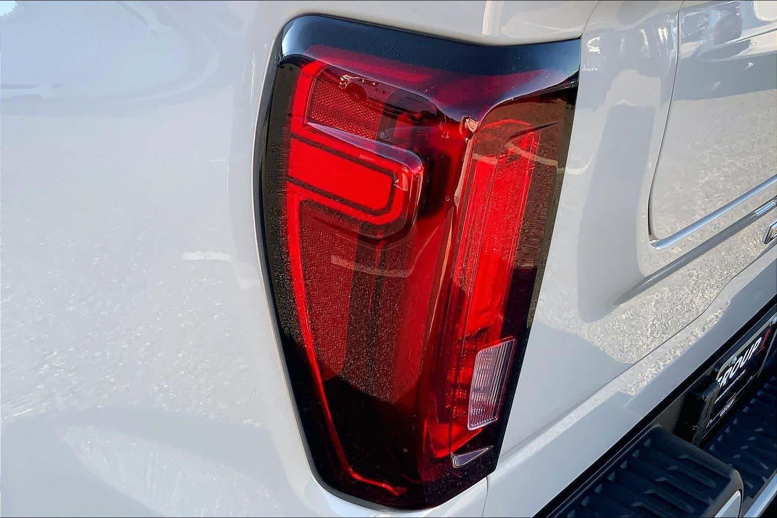 Used 2026 GMC Sierra 1500 Denali AWD/4WD image 25