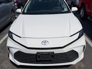 Used 2025 Toyota Camry LE FWD video 2