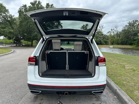 Used 2021 Volkswagen Atlas SEL image 10