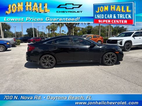 Used 2019 Honda Civic Sport image 10