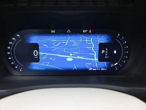 Used 2023 Volvo XC90 B6 Plus image 26