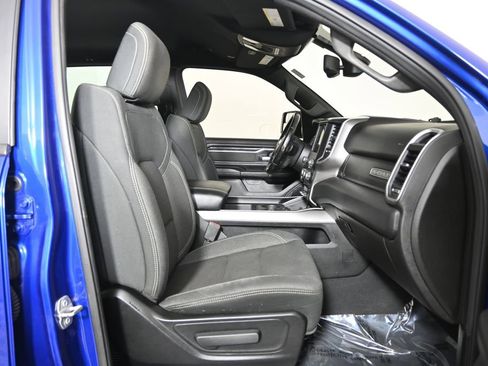 Used 2019 RAM 1500 Big Horn image 14