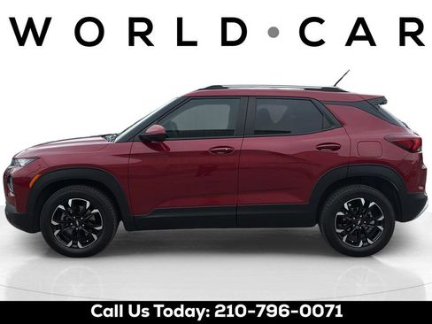 Used 2021 Chevrolet TrailBlazer LT w/ Convenience Package image 12