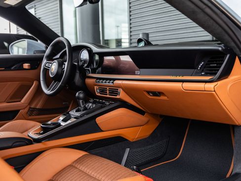 Certified 2024 Porsche 911 GT3 RS RWD image 56