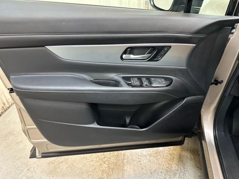 Certified 2025 Nissan Murano SL AWD/4WD image 26