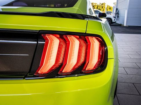 Used 2020 Ford Mustang GT Premium w/ Equipment Group 401A image 17