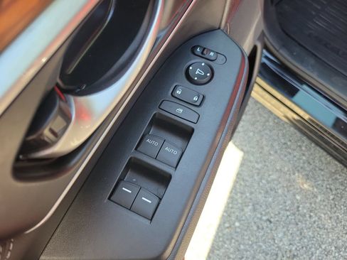 Used 2021 Honda CR-V EX-L image 15