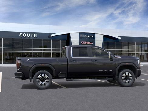 New 2026 GMC Sierra 2500 Denali w/ Denali Reserve Package image 39