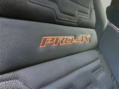 New 2026 Nissan Frontier PRO-4X w/ Pro-4x Convenience Package image 12