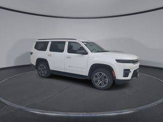 New 2026 Jeep Grand Wagoneer 4WD video 2