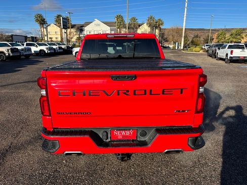 Used 2023 Chevrolet Silverado 1500 RST w/ Z71 Off-Road Package image 6