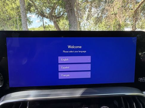 Used 2022 Lexus LX 600 4WD w/ Accessory Package (Z1) image 22