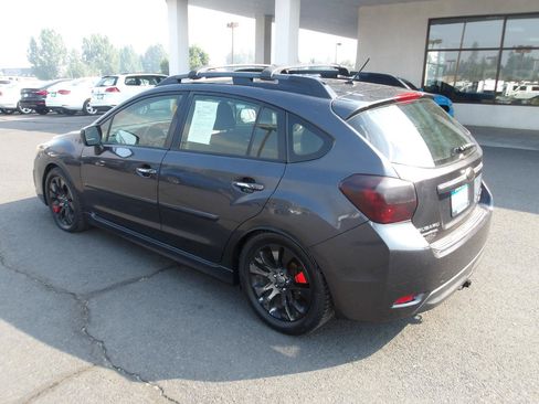 Used 2013 Subaru Impreza 2.0i Sport Premium AWD/4WD image 3