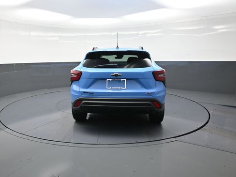 Used 2024 Chevrolet Trax RS w/ Driver Confidence Package image 4