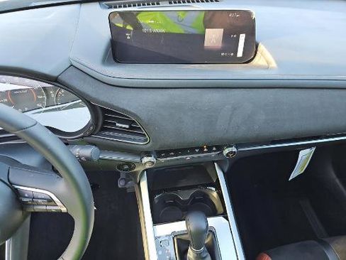 Used 2025 MAZDA CX-30 Carbon image 11