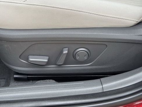 Used 2025 Hyundai Sonata SEL FWD image 22