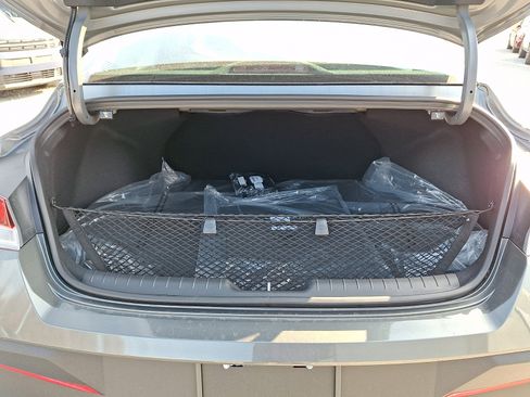 New 2026 Hyundai Elantra SE image 20