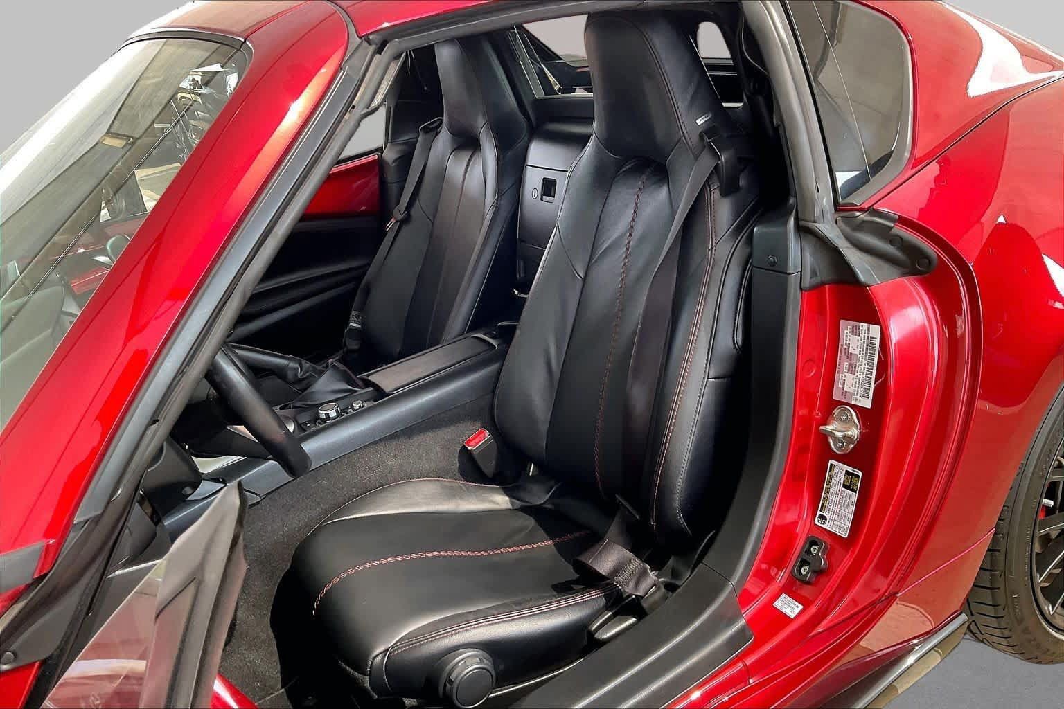 Used 2018 MAZDA MX-5 Miata RF Club w/ Brembo/BBS Package RWD image 8