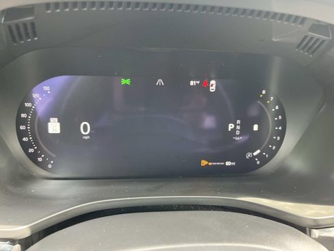 Used 2023 Volvo XC60 B5 Plus w/ Protection Package Premier image 38