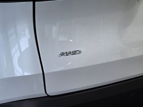 Used 2024 Toyota Grand Highlander Limited image 13