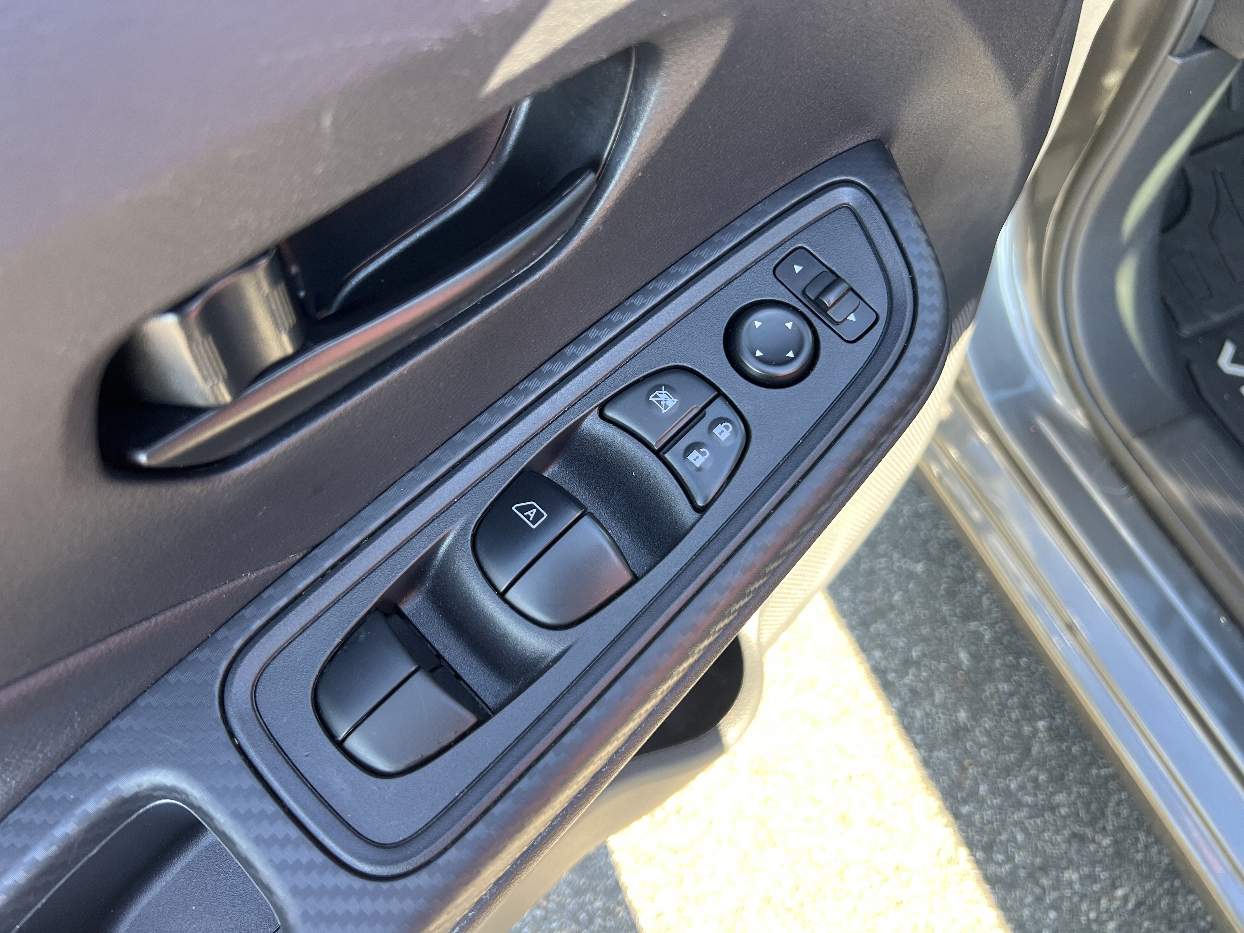 Certified 2025 Nissan Versa S w/ Trunk Package FWD image 20