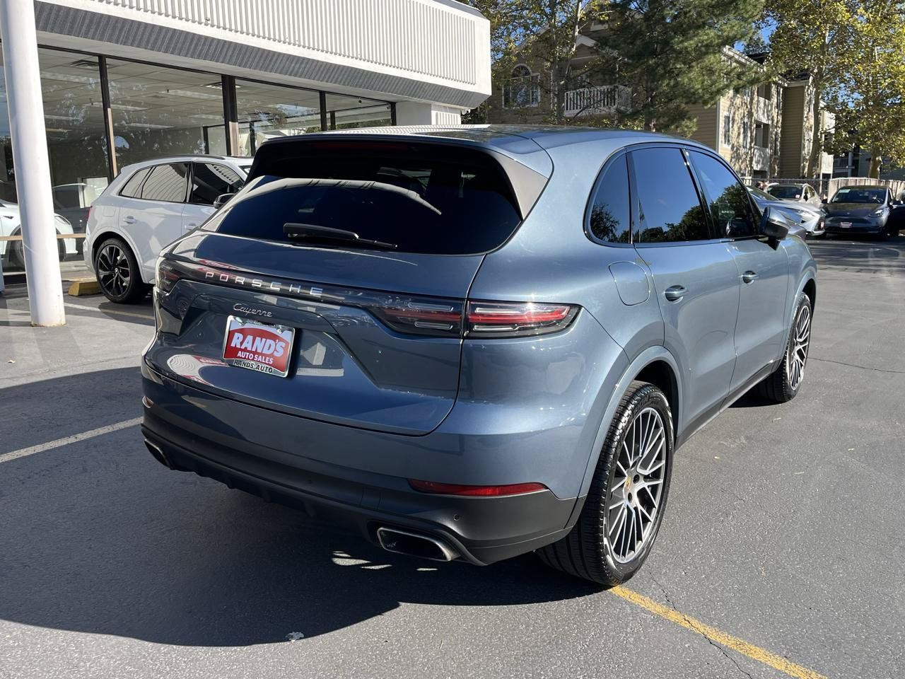 Used 2020 Porsche Cayenne AWD/4WD image 11