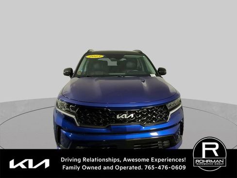 Used 2023 Kia Sorento SX AWD/4WD image 3