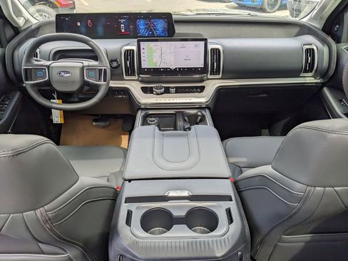 New 2026 Ford Expedition Max Active image 10