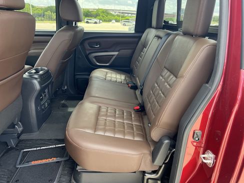Used 2024 Nissan Titan Platinum Reserve w/ Moonroof Package AWD/4WD image 11
